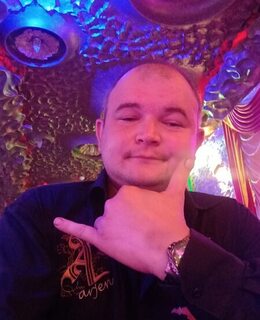 Максим