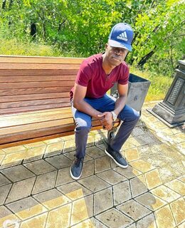 Junior